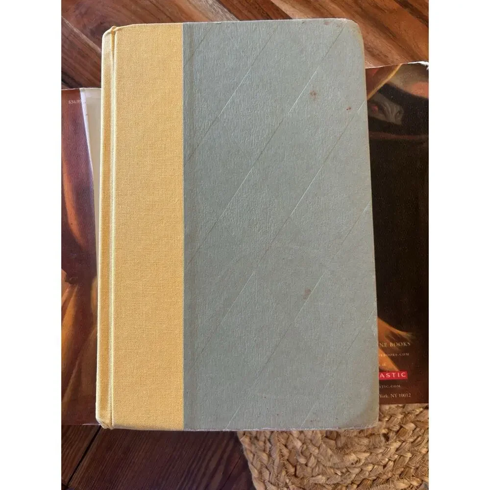 Harry Potter and The Order of the Phoenix Deathly Hallows Hardcover Books 1ST ED